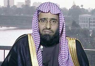 أستاذ الفقه المقارن في المعهد العالي للقضاء بالرياض الدكتور عبد العزيز الفوزان